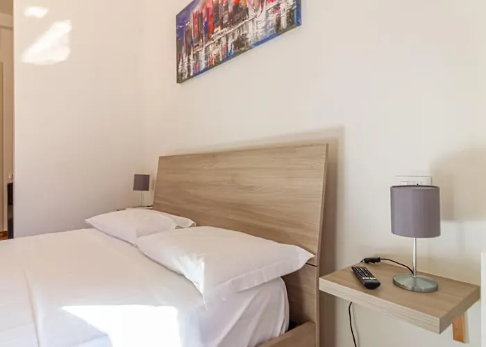 Delle Casse 2 * Bologna